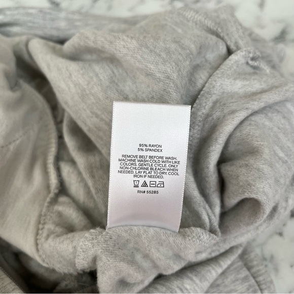 Express Gray Cozy Stretch Jersey Knit Belted Puff Sleeve Lounge Jumpsuit XL - Picture 9 of 14